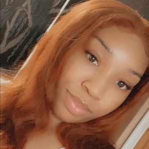 Meet your Posher, Deshuna